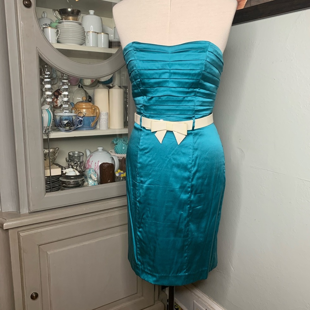 Betsey Johnson strapless dress